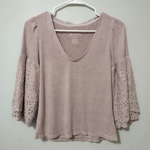 American Eagle Lilac Eyelet Soft & Sexy Sleeve Top Size XS